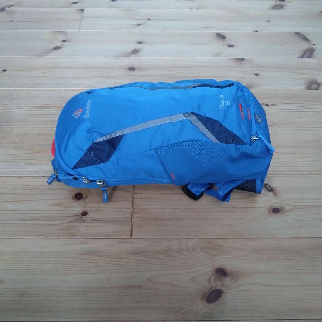 【美品】deuter／Race 8／アジュール ラピス／廃盤モデル／一回使用