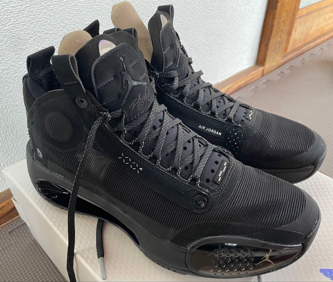 NIKE エアジョーダン 34 'Black Cat'