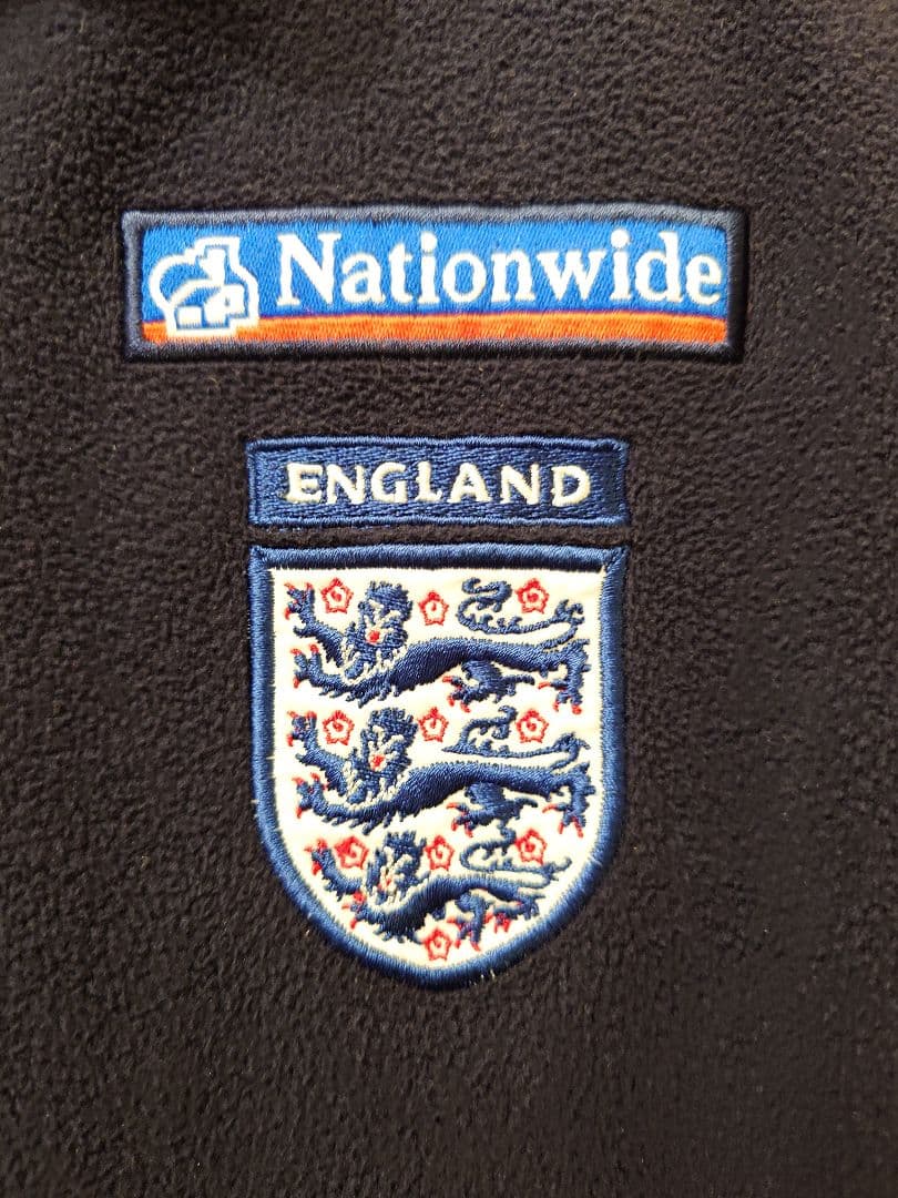 UMBRO製サッカーイングランド代表 ハーフジップ・フリースジャケット