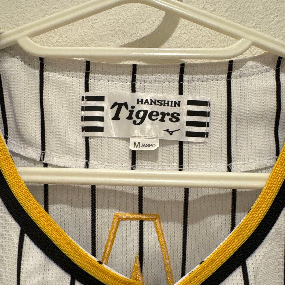 阪神タイガース　岡田監督　レプリカユニフォームMサイズ