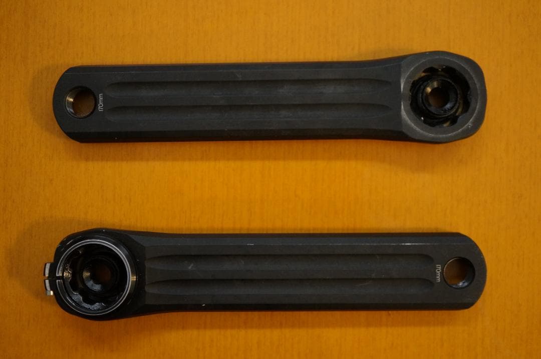 ROTOR 3D＋ALDHU クランクアーム170mm 30mmアクスル用