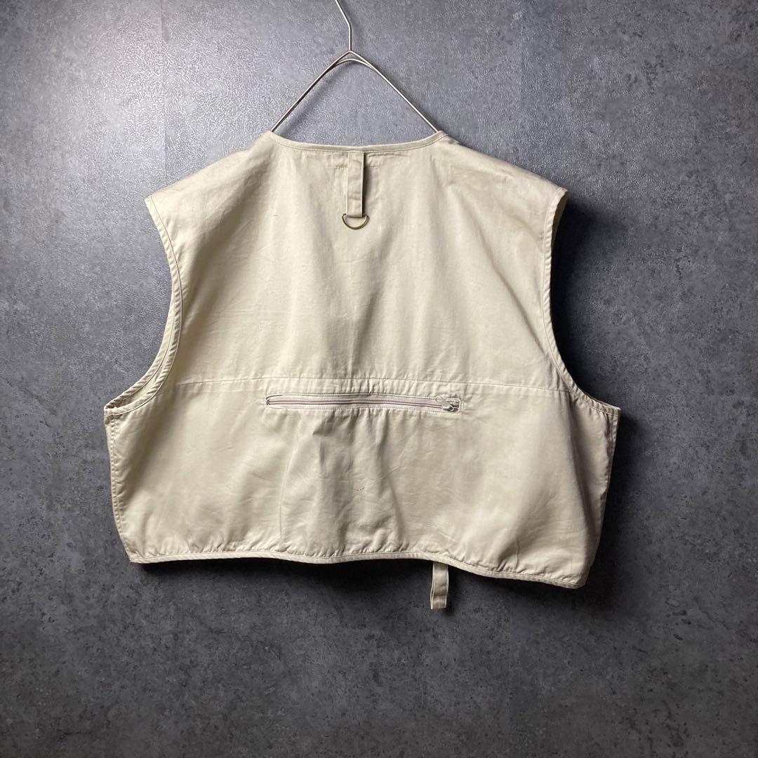 VINTAGE　フィッシングベスト　古着　ポケット　背面　ジップ