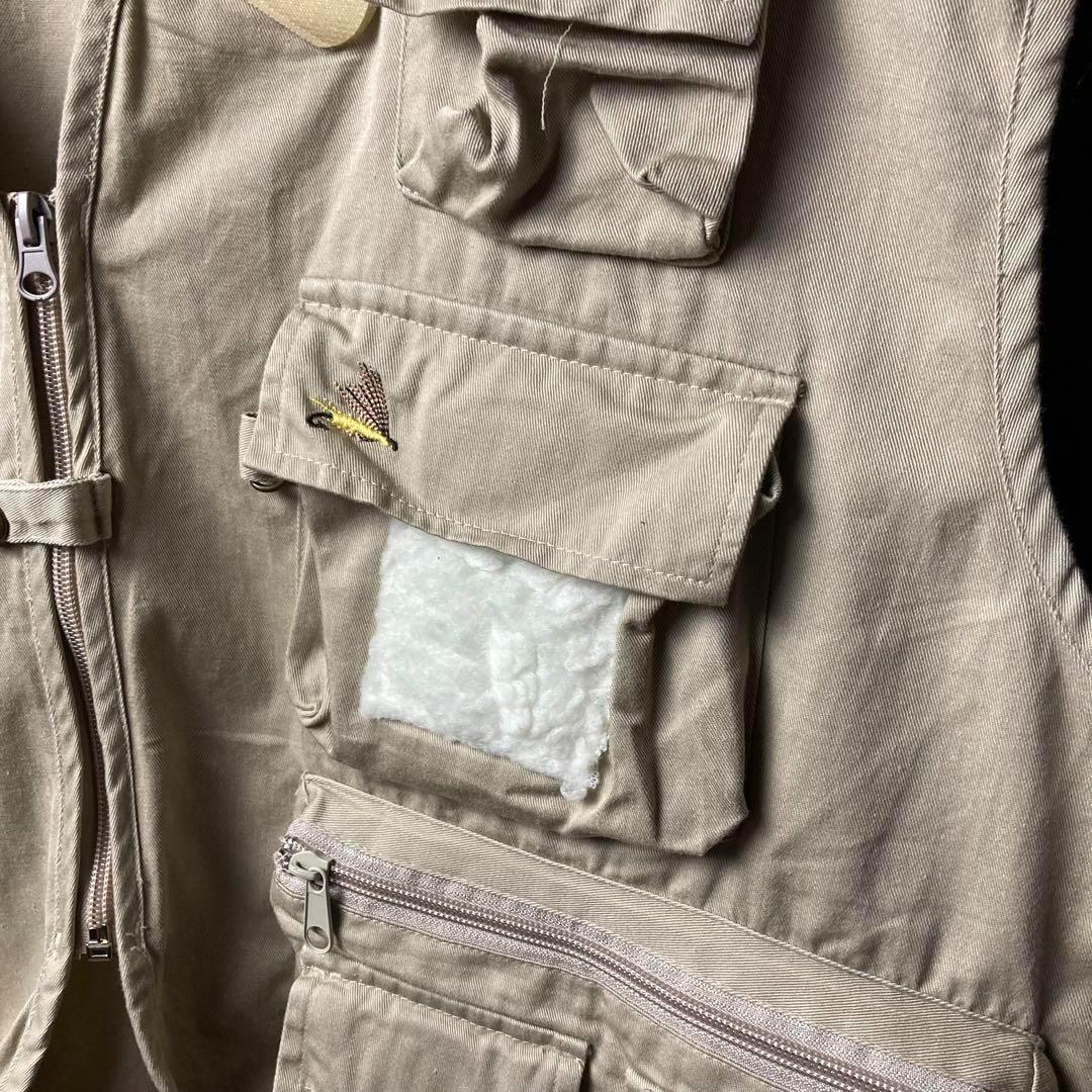VINTAGE　フィッシングベスト　古着　ポケット　背面　ジップ