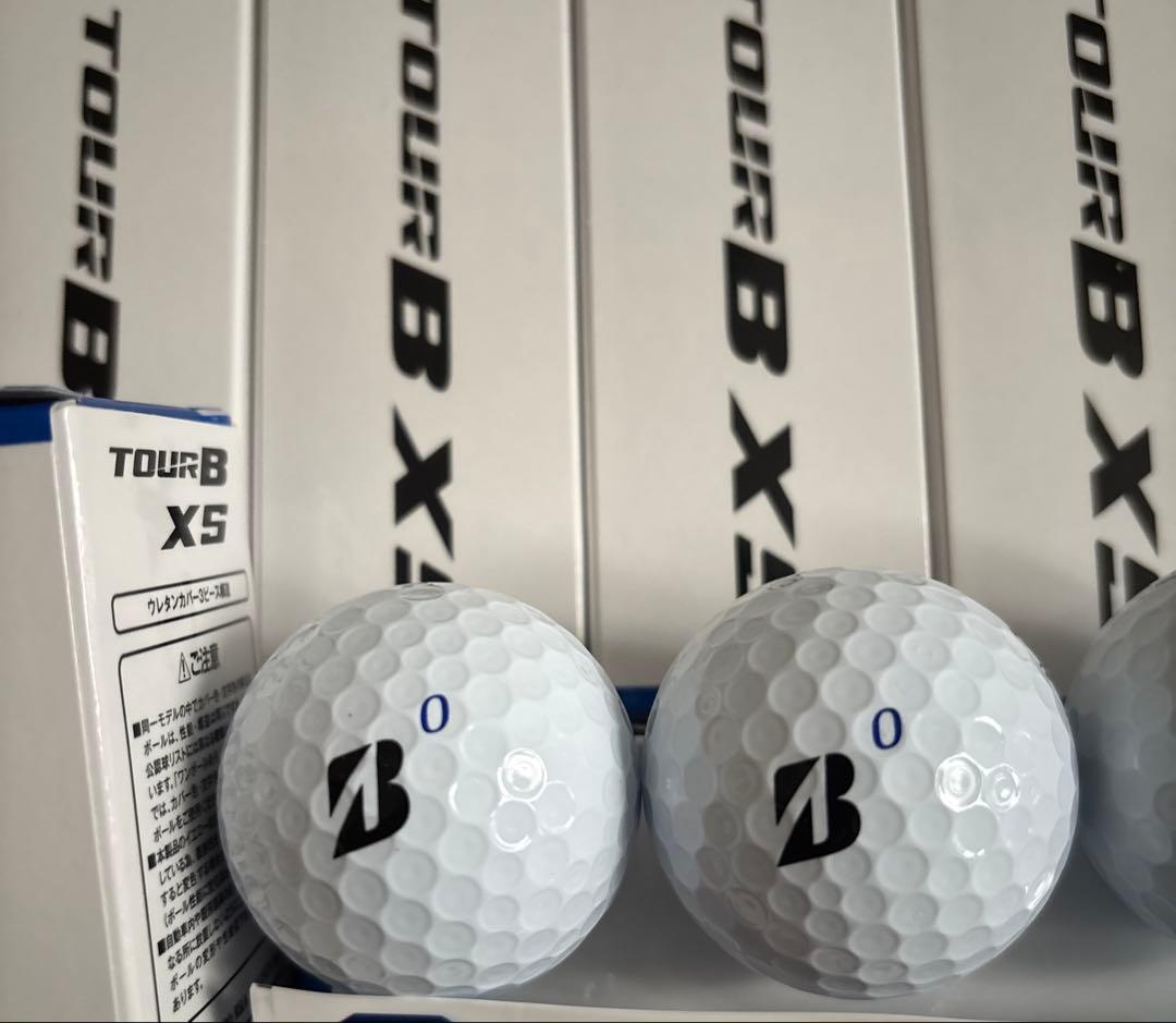 TOUR B XS ゴルフボール 6スリーブ18個入