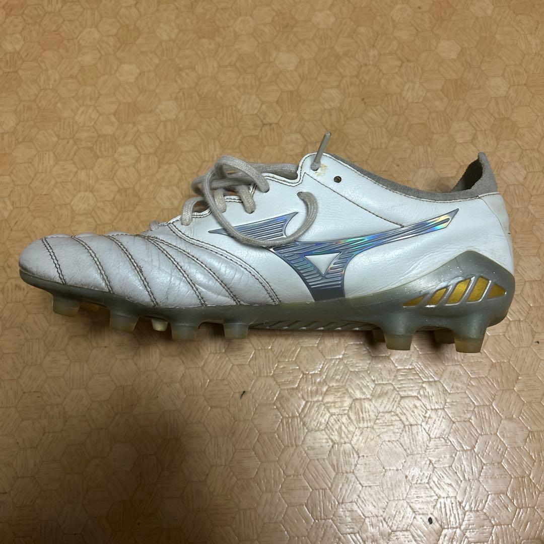 Mizuno Morelia NEO3限定25.5cm