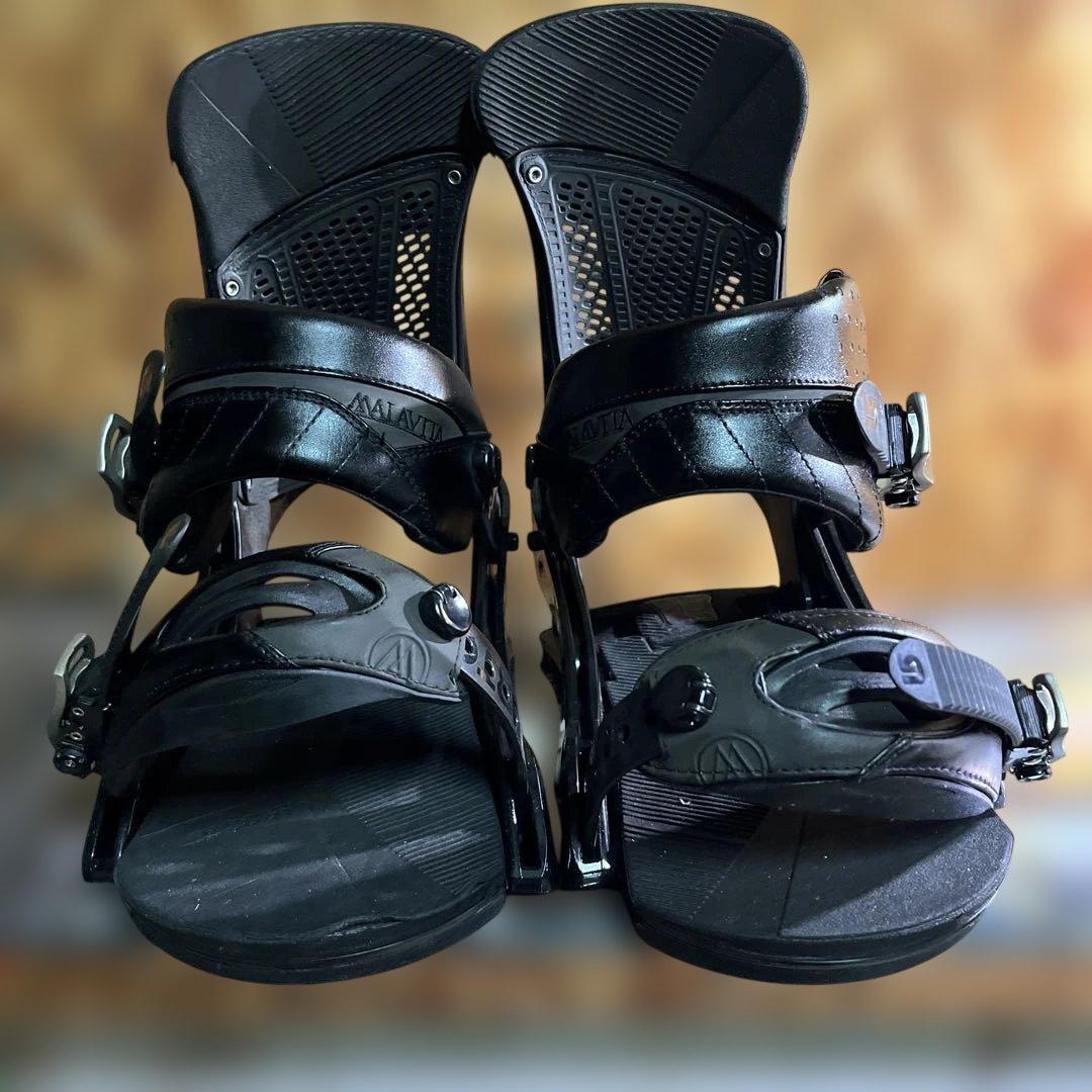 おしゃれネコ。Burton MALAVITA Re:Flex