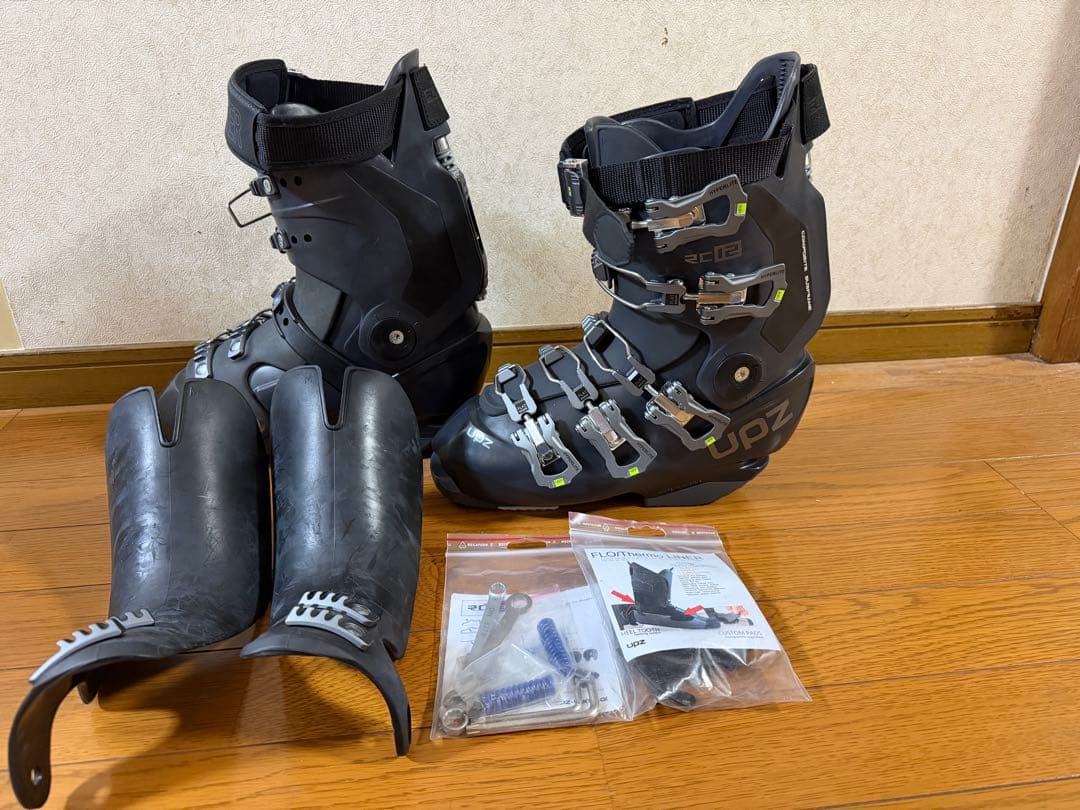UPZ スノーボードブーツ RC12 ブラック インナー無し