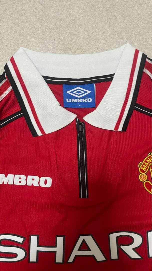 マンチェスター・ユナイテッド Umbro 長袖ポロシャツ