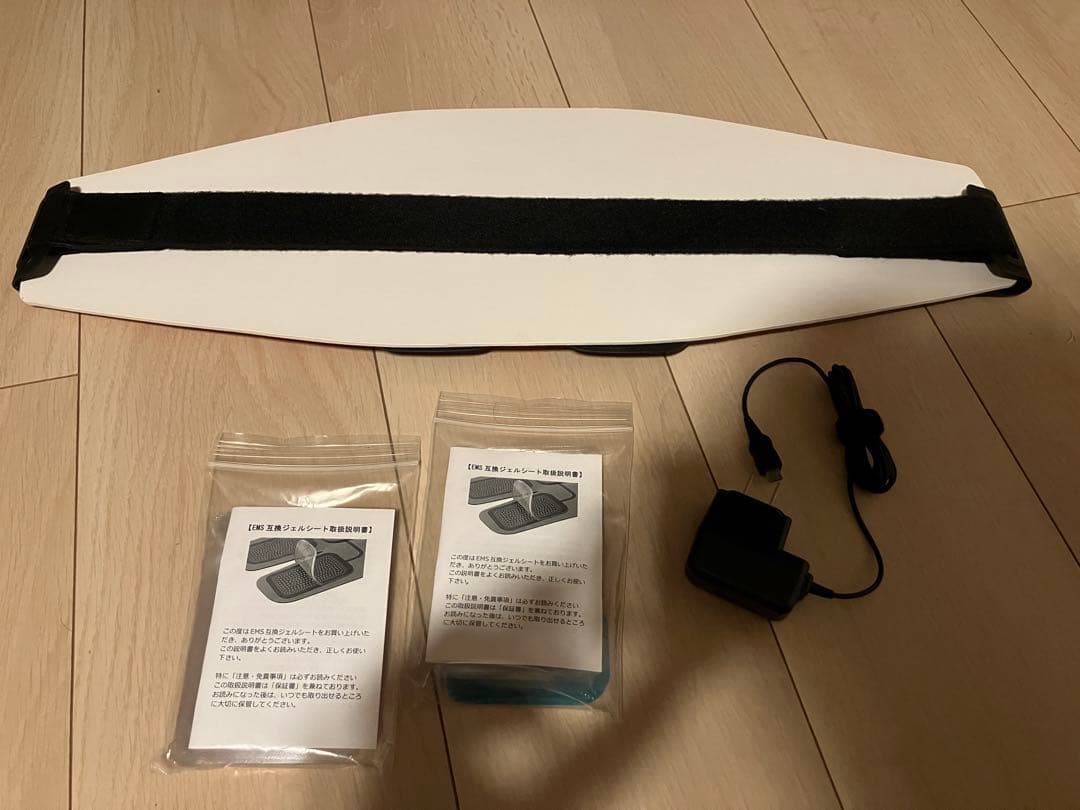 SIXPAD BODY REVOLUTION アブ EMSトレーニングベルト