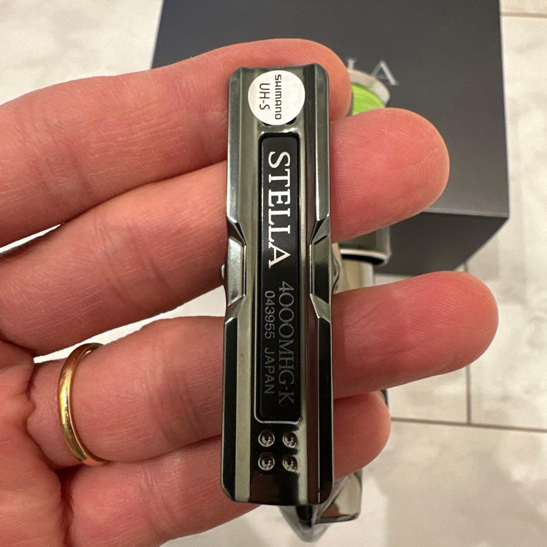 SHIMANO 22STELLA 4000MHG 超絶美品