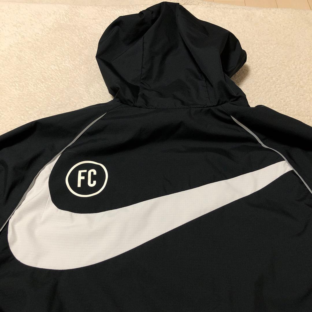 美品　NIKE F.C. ウインドブレーカー　パーカー 完売品　希少　サイズL