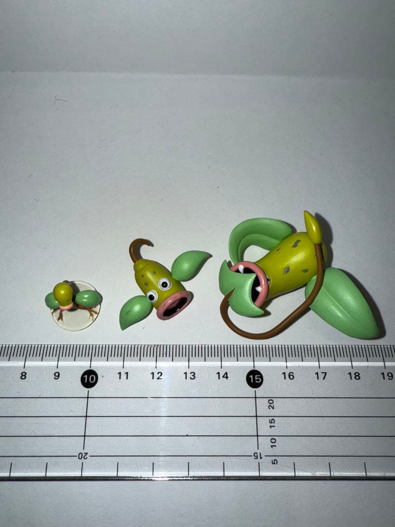 立体ポケモン図鑑　9体セット