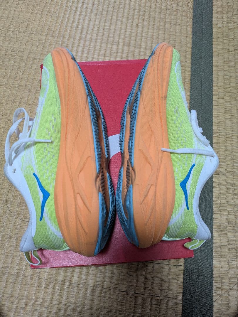 HOKA SKY FLOW ホカ スカイフロー