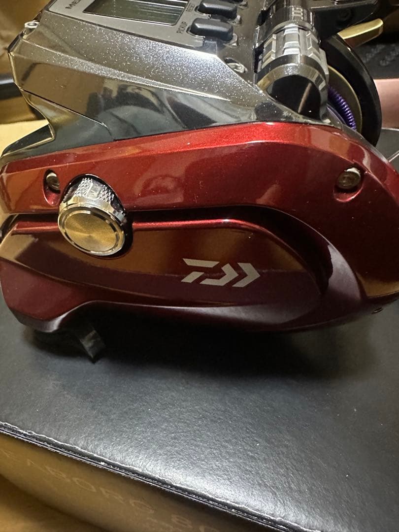 ダイワ SEABORG800MJS電動リール レッド