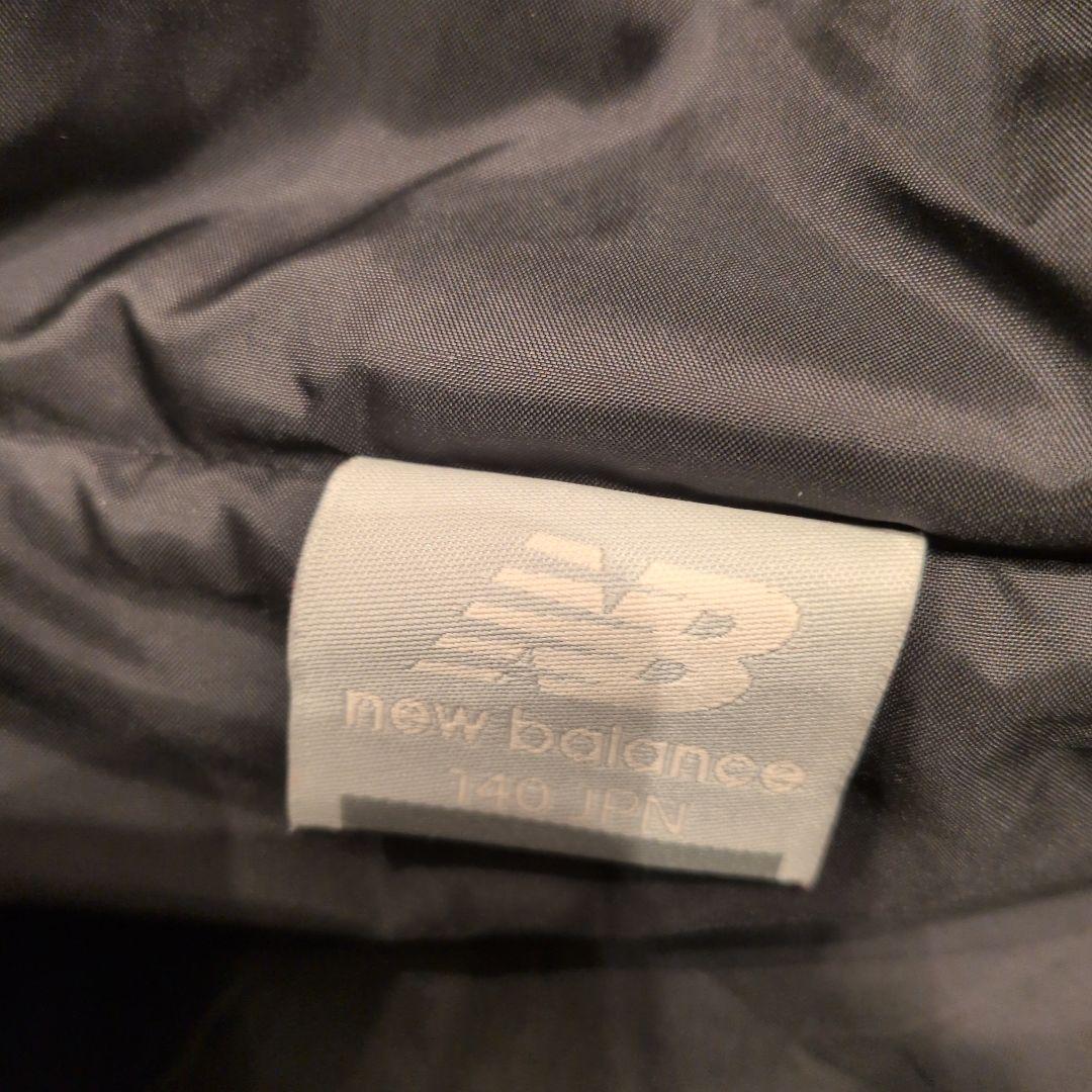 FC東京ロゴ付きNew Balance ベンチコート ブラック　140cm