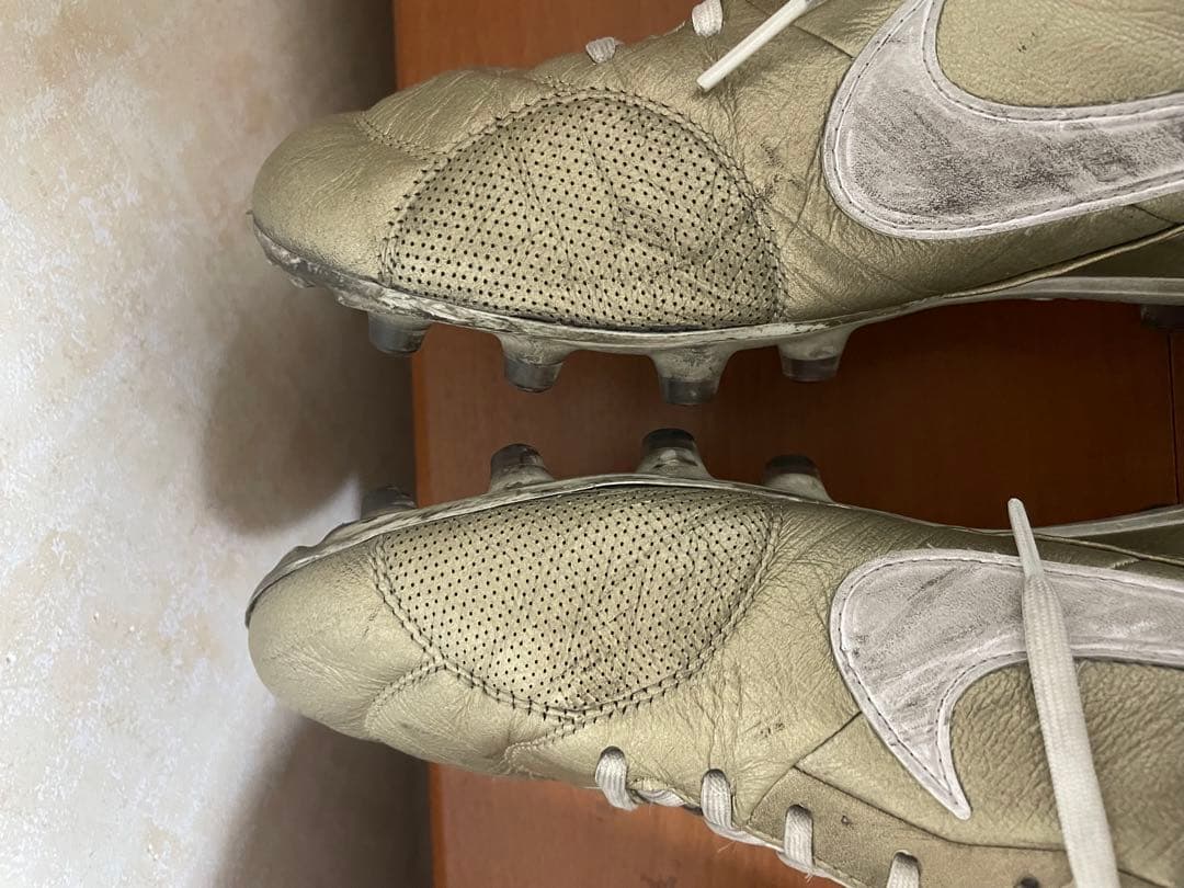 ノゾエ。Nike Premier ゴールド スパイク