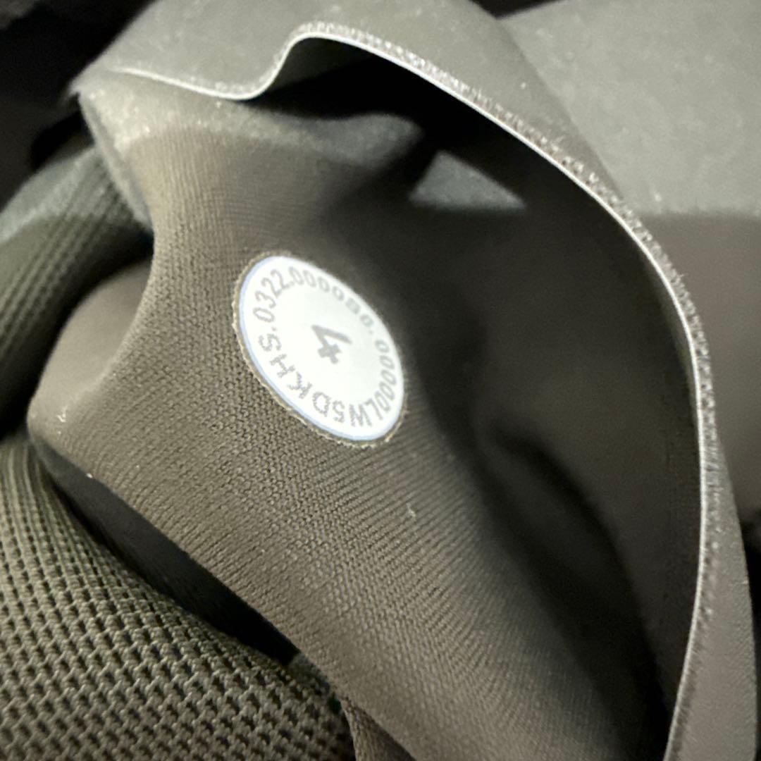 ルルレモン　Base Pace Dark Olive 4 25 オリーブ　カーキ