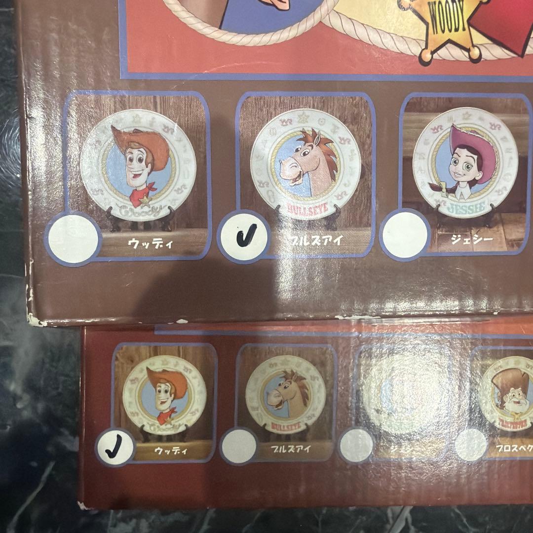TOY STORY ウッディ　ブルズアイ　ラウンドアップ 絵皿コレクション