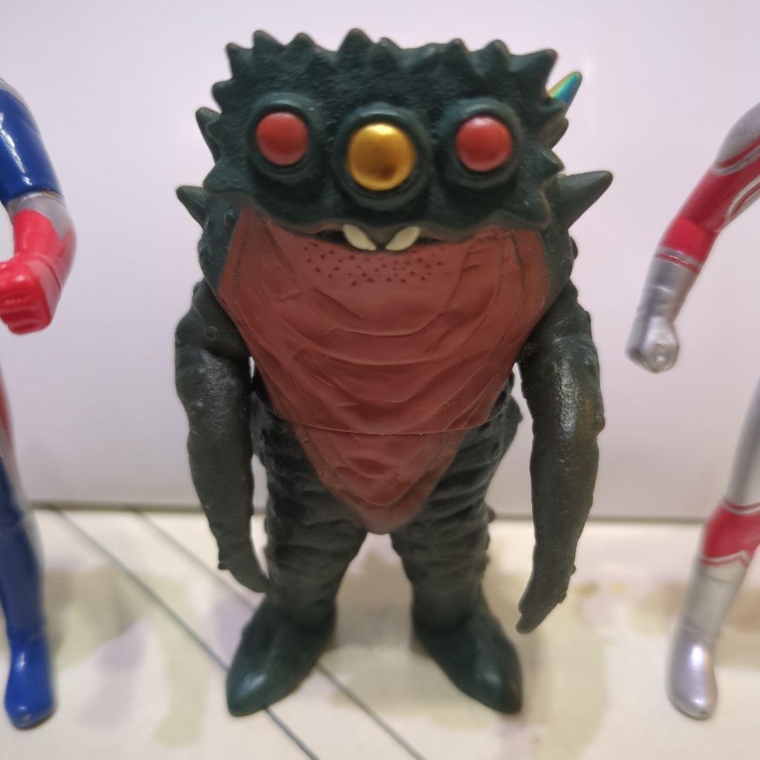 ウルトラマンソフビ道シリーズ フィギュア 3体セット(オマケ付き)