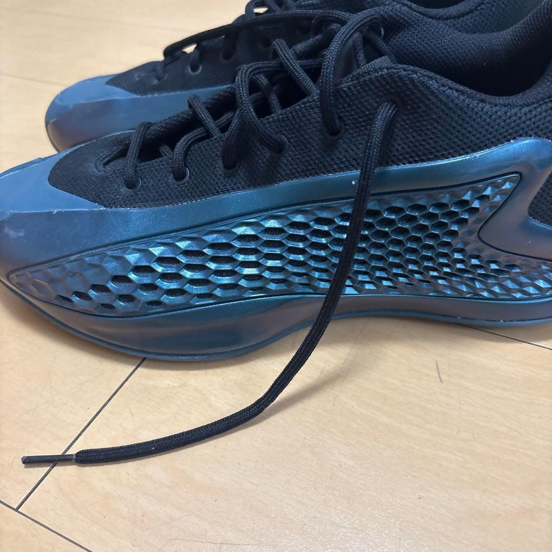 adidas バスケットボールシューズ ブラック/ブルー
