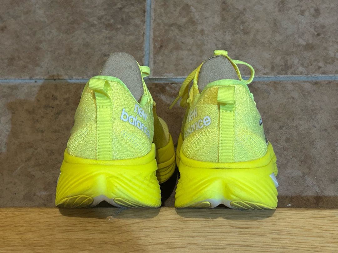 スパイク・シューズ New Balance FuelCell SC ELITE V3