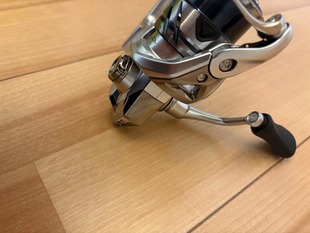シマノ【23ストラディック C2000S】美品
