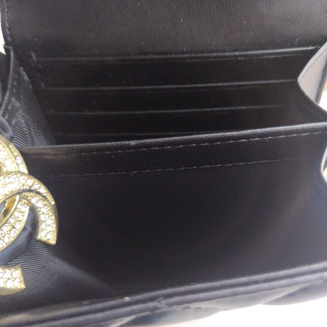 CHANEL 黒 レザー スマホショルダーバッグ☆極美品