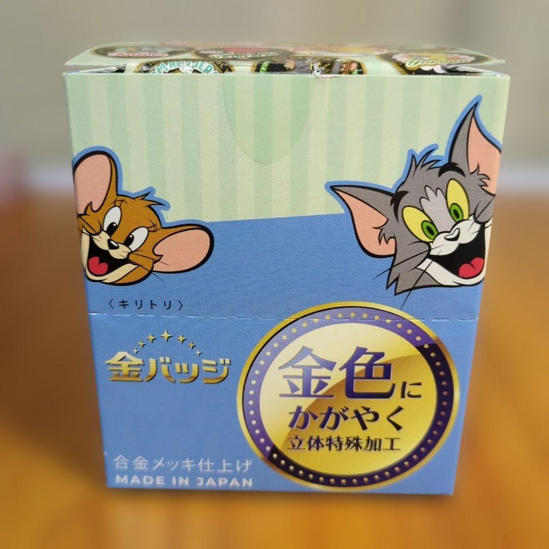 トムとジェリー COLORFUL FRIENDS 金バッジです。 新品未開封品。