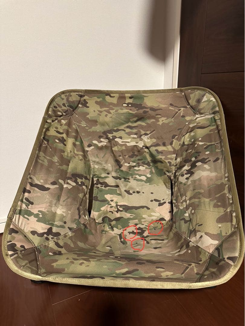 ち*び様 Helinox Tactical Incline Chair カモ