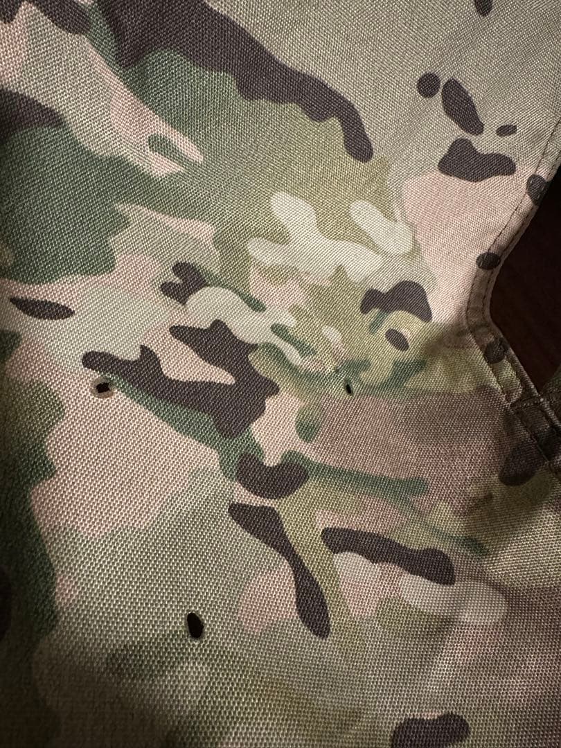 ち*び様 Helinox Tactical Incline Chair カモ