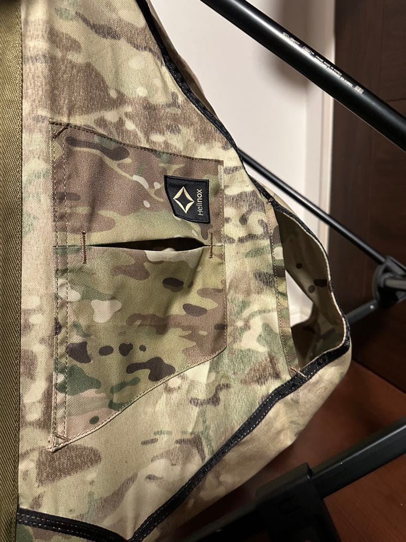 ち*び様 Helinox Tactical Incline Chair カモ