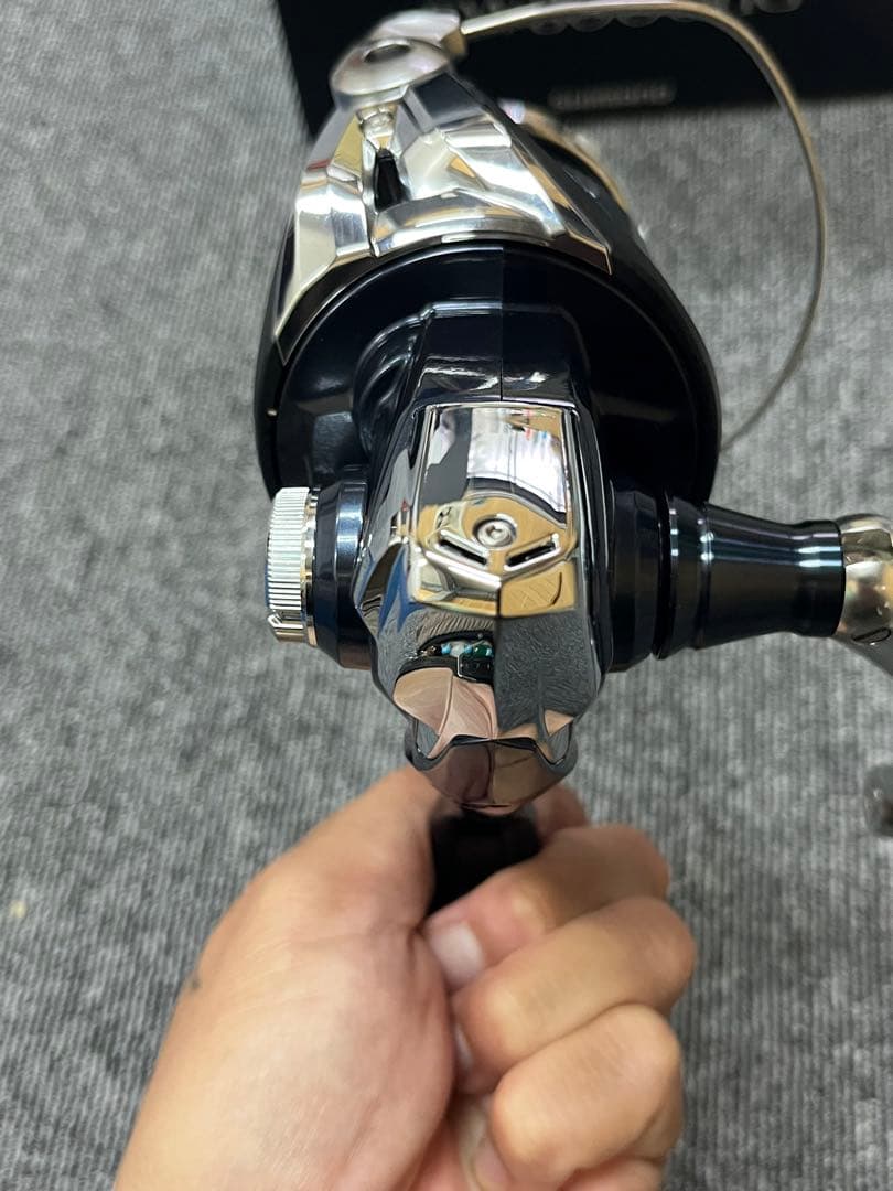 TWIN POWER SW8000HG スピニングリール