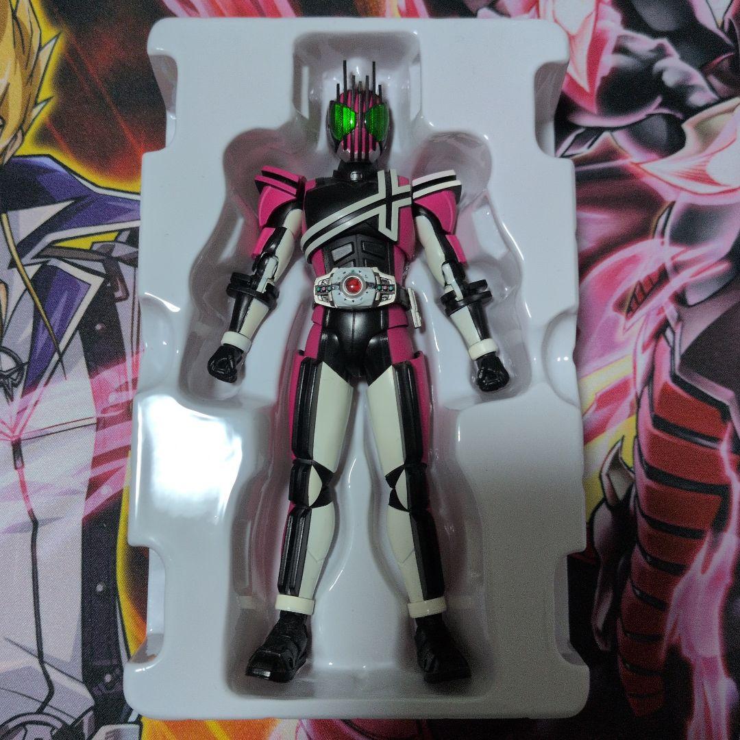 真骨彫 仮面ライダーディケイド 50th