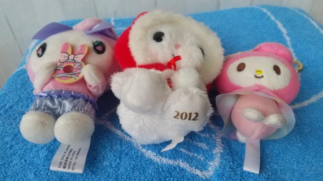 マイメロディ　マスコット　ぬいぐるみ　キーホルダー　ドーナツ　クリスマス