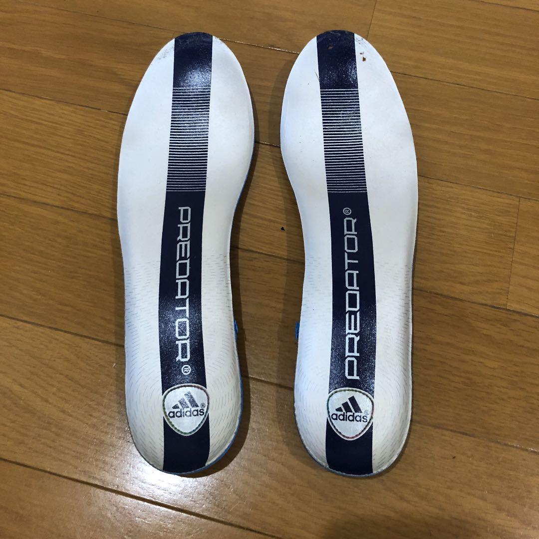 アディダスサッカースパイクプレデター
