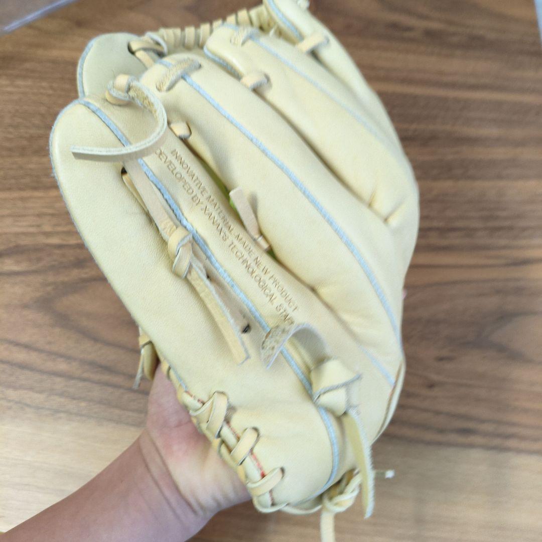 ザナックス軟式野球用グローブ ベージュ片付け済み即戦力定価15000円