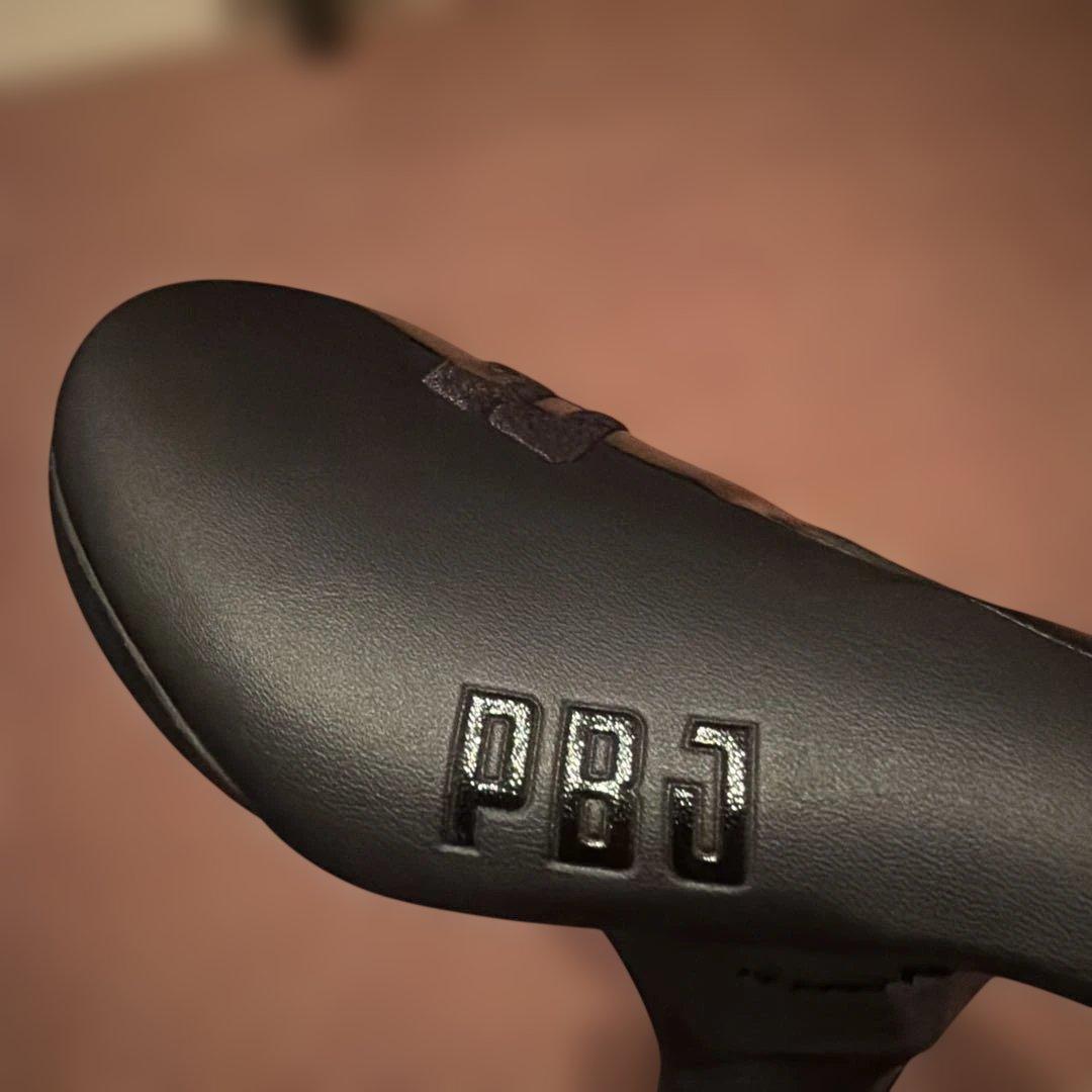 トランジション　PBJ ダートジャンプバイク　純正サドル　美品