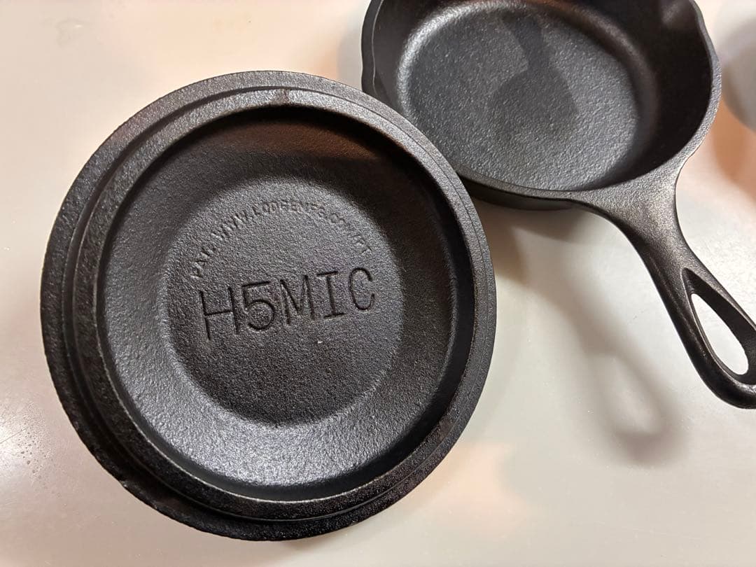 美品 蓋付き LODGEスキレット 小型 5インチ セット USA ソロキャンプ