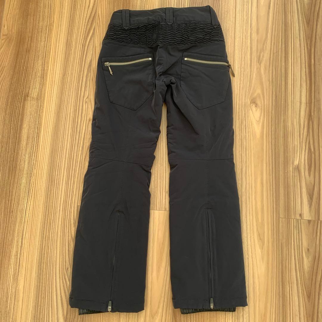 DESCENTE スキーウェア　ブラック Ｓサイズ　スノーボードウェア