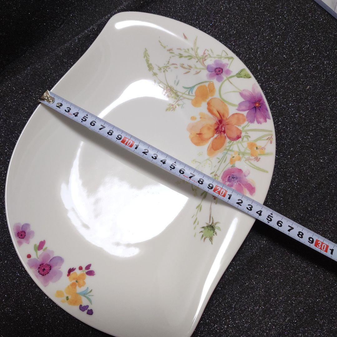Villeroy & Boch 花柄楕円大皿ボウル