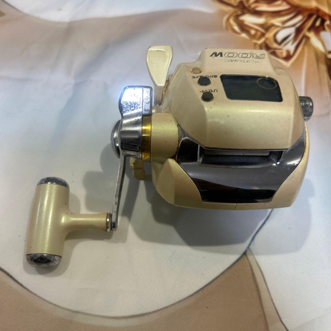 電動リール Daiwa Super Tanacom 300W ゴールド