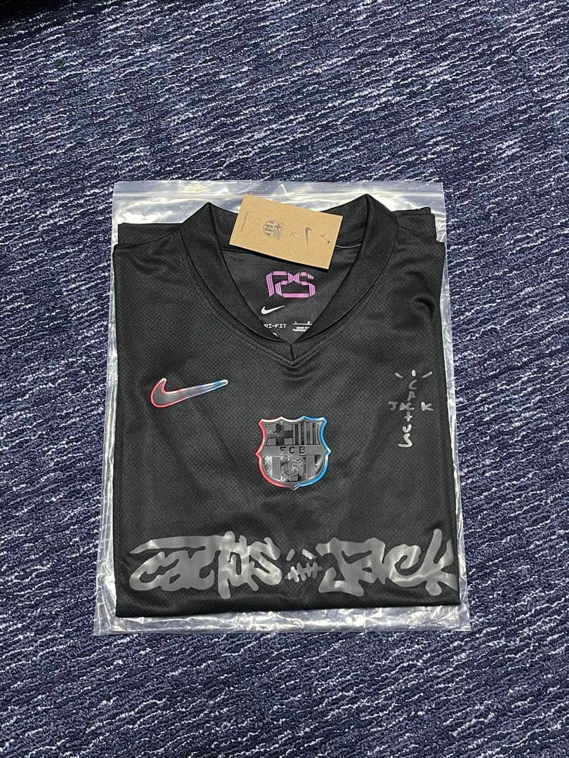 バルセロナ Travis Scott コラボユニフォーム25/26 Lサイズ