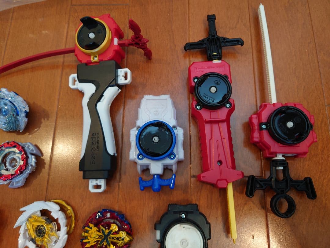 ベイブレード　新品台座付き　セット