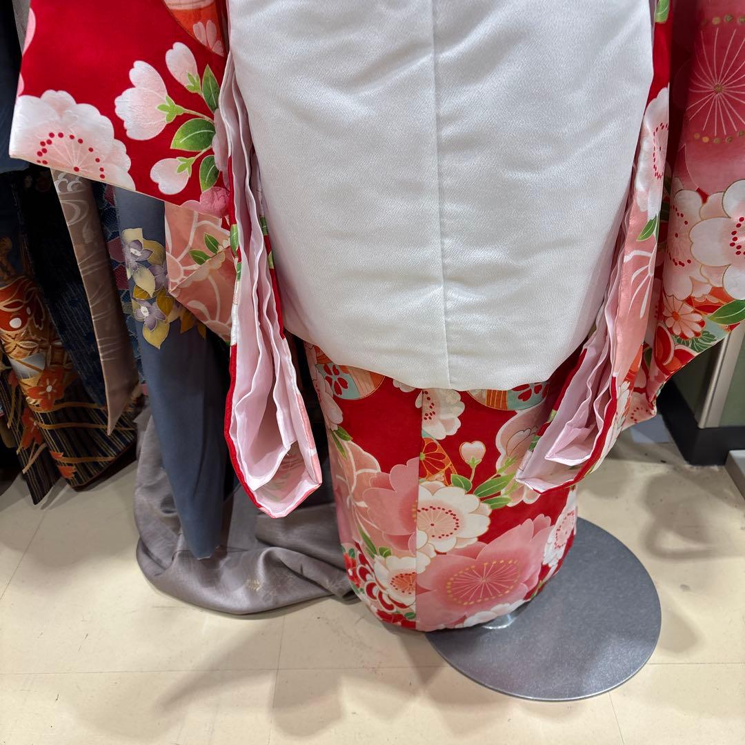 七五三用 赤とピンクの花柄着物