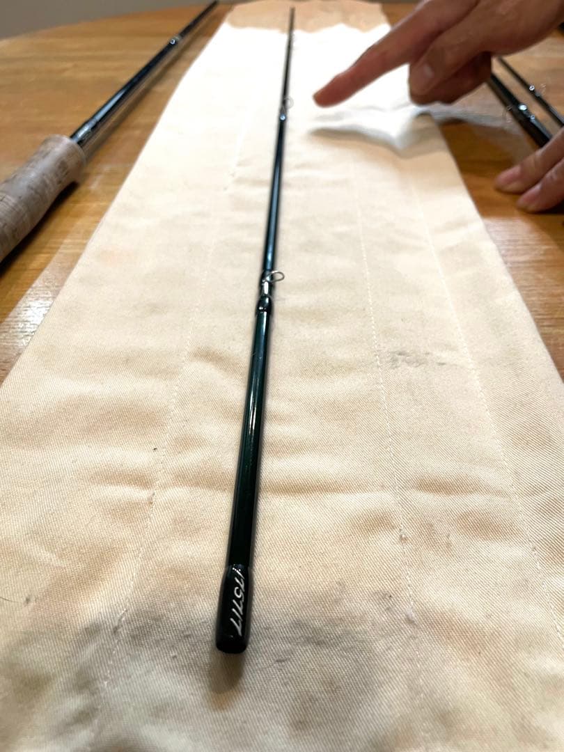 フライロッド 10ft #4boronⅢXロッドソックスロッドケース付き