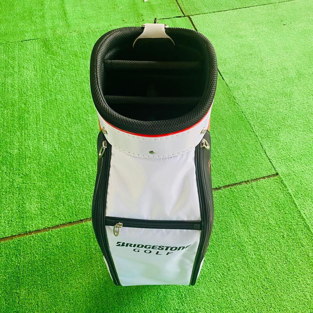 【新品】BRIDGESTONE　ブリヂストン　キャディバッグ　ゴルフ　白黒赤