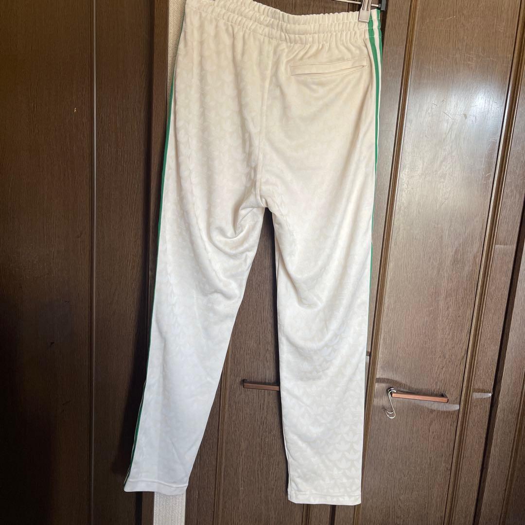 adidas トレフォイルジャージパンツ ホワイト/グリーン
