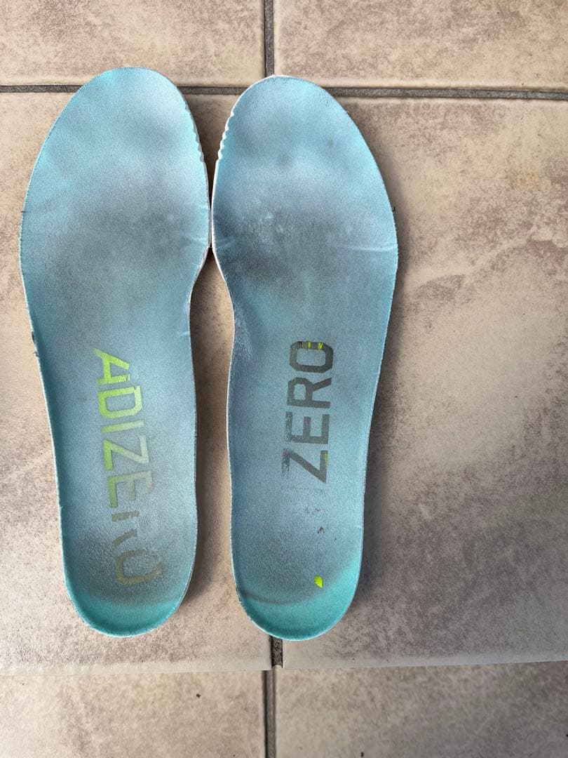 adidas アディゼロ ボストン13 27.0