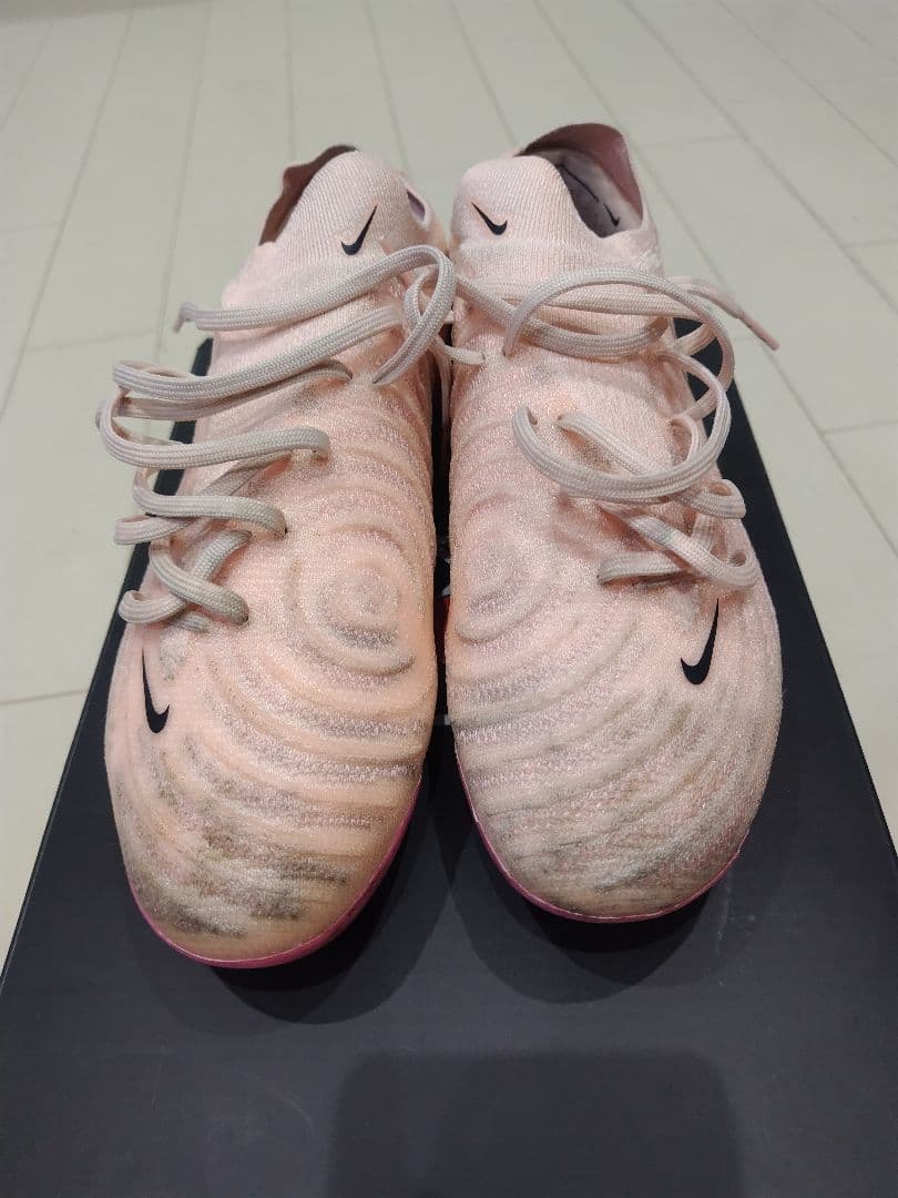 Nike Phantom GX2エリート！人工芝用！25.5cm