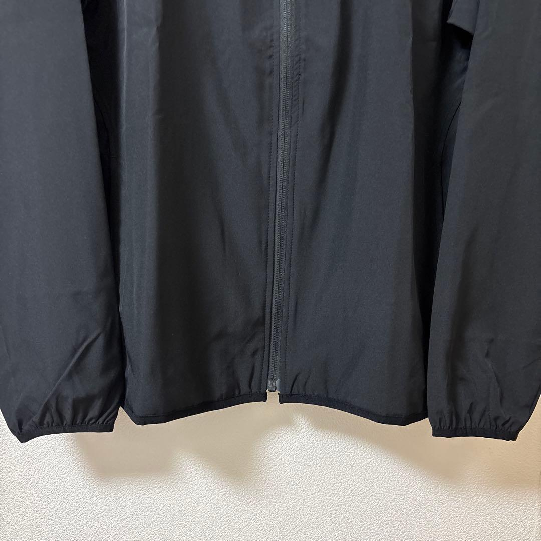 新品・未使用 YONEX ウォームアップジャケット XO ブラック 薄手 大きめ